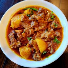 Spicy Mutton Masala or Aloo Gosht A picture of Spicy Mutton Masala or Aloo Gosht.
