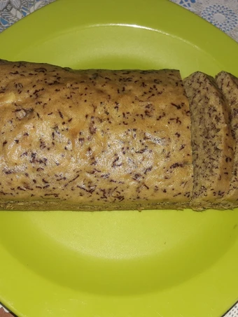 Langkah Gampang Membikin Resep Bolu pisang raja yang Bikin Ngiler Anti Ribet, Uenak Banget