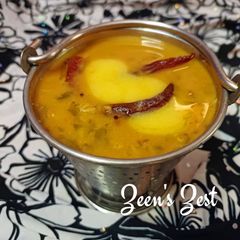 A picture of Fenugreek Greens and Spring Onion Daal/Methi Hari Pyaaz Daal.