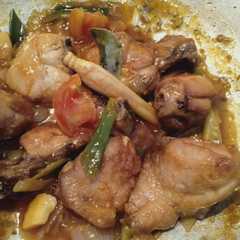 A picture of Ayam Saus Padang Simpel.