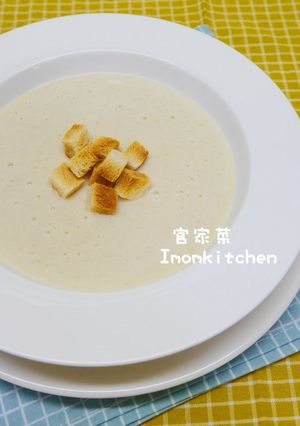 蒜苗馬鈴薯冷湯 的食譜成品照片