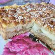 Carré pâtissier à la rhubarbe avec son crumble 😃