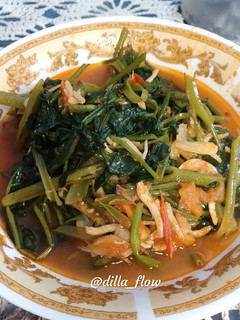 Foto resep Tumis Kangkung Ikan Teri