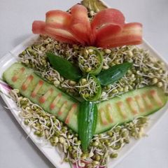 A picture of Sprouts veg salad.