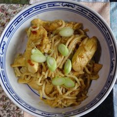 A picture of Ginger chicken with honey.