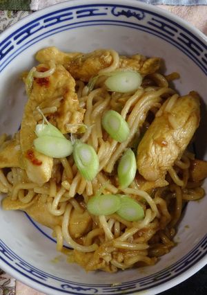 A picture of Ginger chicken with honey.