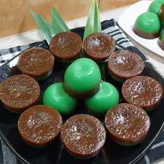 รูปของ Talam pandan gula merah