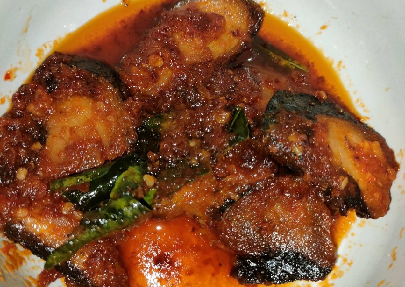 Tongkol asap balado