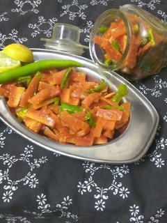 ગાજર મરચા નો સંભારો (Gajar Marcha Sambharo Recipe in Gujarati) રેસીપી મુખ્ય ફોટો