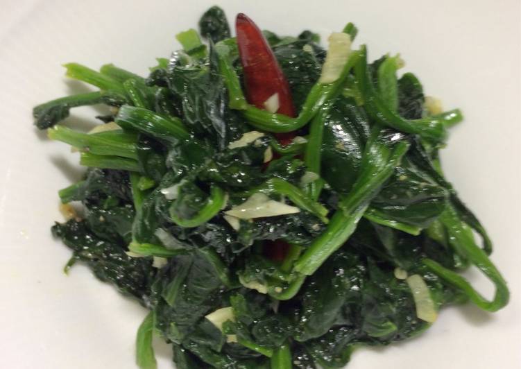 How to Make Any-night-of-the-week #9 Sauteed Spinach with roasted garlic