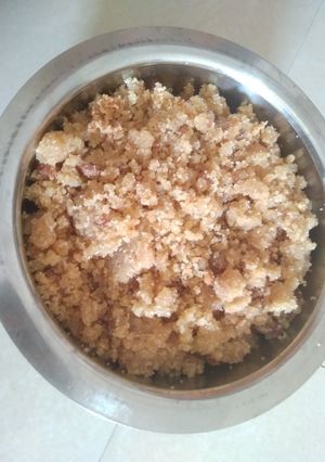 લાપસી(lapsi recipe in Gujarati) રેસીપી મુખ્ય ફોટો