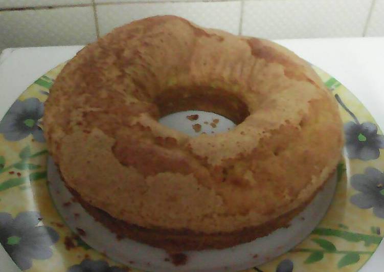 Bolo de cenoura (4 ovos)