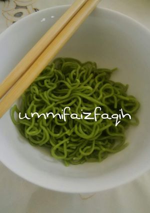 Foto resep Mie Bayam