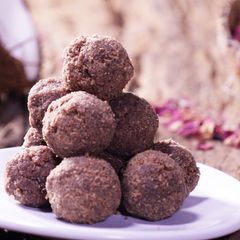 A picture of Chocolate Laddu.