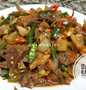 Langkah Gampang Menyiapkan Resep Daging kambing oseng mercon yang Menggugah Selera Anti Ribet, Mantap Sekali