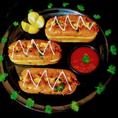 A picture of Masala Hot Dog Bun.