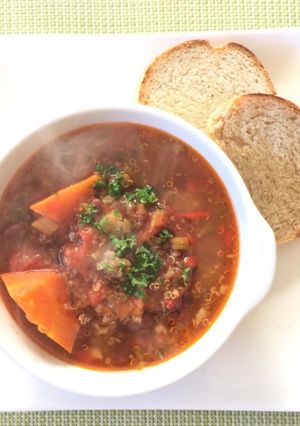 Foto resep Tomato Beef Soup with Quinoa & Red Beans