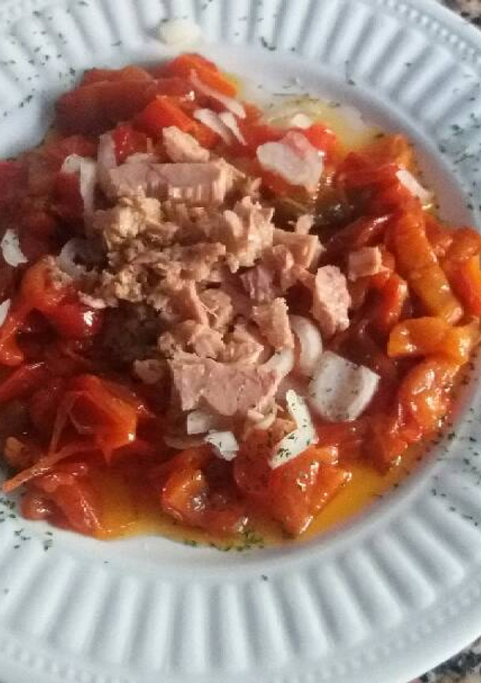 Una foto de Ensalada de pimientos asados