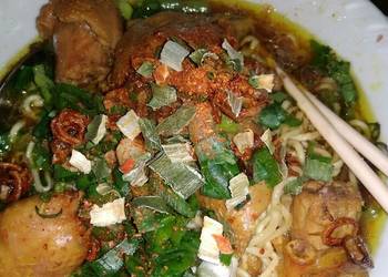 Resep Mudah Mielung (Mie Instan+Balungan Ayam) Khas Magelang Ala Restoran