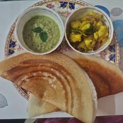 A picture of Dosa.