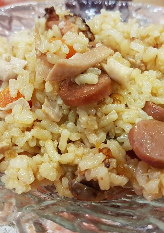 Una foto de Arroz con pollo al estilo de mi Marthica!!