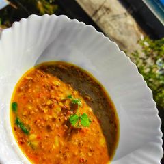 A picture of Sabut moong dal/ Hari moong dal.