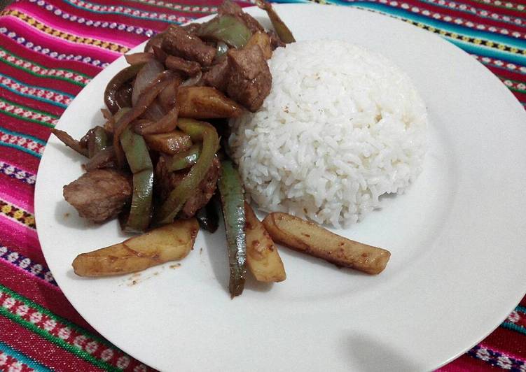 Lomo saltado con 3 ingredientes