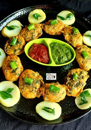 A picture of Aloo Methi Pakore.