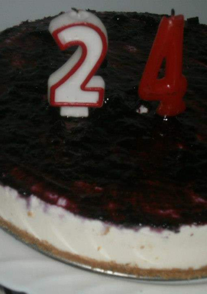 Una foto de Tarta queso con arándanos 🧀