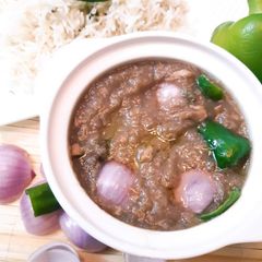 A picture of Beef & Chilli.