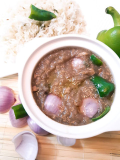 A picture of Beef & Chilli.