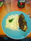 Asado de tira a la olla con papas bravas