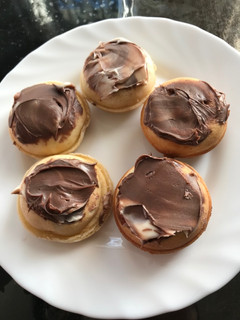 A picture of Donuts🍩.