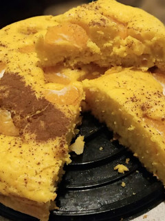 Una foto de Torta de mandarina y manzana
