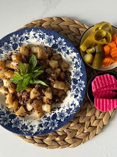 صورة لوصفة مفركة بطاطا مع لحمة مفرومة