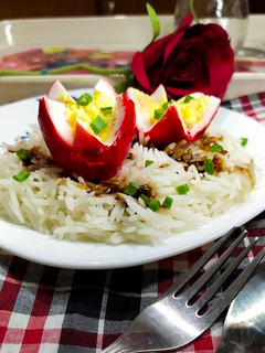 A picture of Pickle Egg.