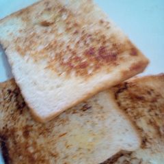 A picture of Garlic Bread.