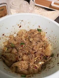 รูปของ ยำส้มโอ.. ใส่น้ำปู​ (เหนือ​ เหนือ)​