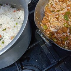 A picture of Fried rice with chilli chicken.