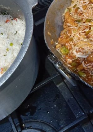 A picture of Fried rice with chilli chicken.