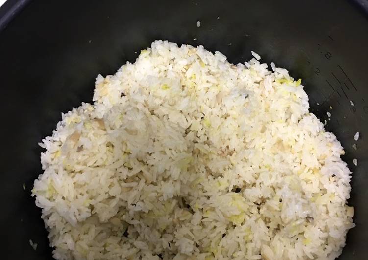 Cabbage mushroom rice (rice cooker version)