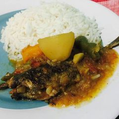 A picture of Carapau stew.