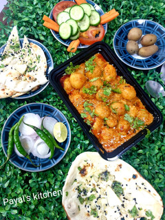 કાશ્મીરી દમ આલુ (Kashmiri Dum Aloo Recipe In Gujarati) રેસીપી મુખ્ય ફોટો