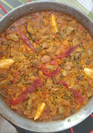 Foto principal de Paella campera al estilo Pitiminí