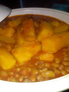 A picture of Yam and beans porridge.