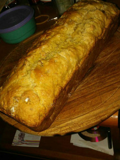 Una foto de Pan de naranja y nuez 💛 exquisito!!