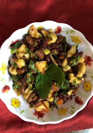 A picture of Apple Rajma Salad.