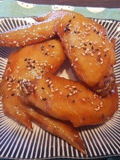 A picture of Fried Chicken Wings with Japanese sweet sauce.