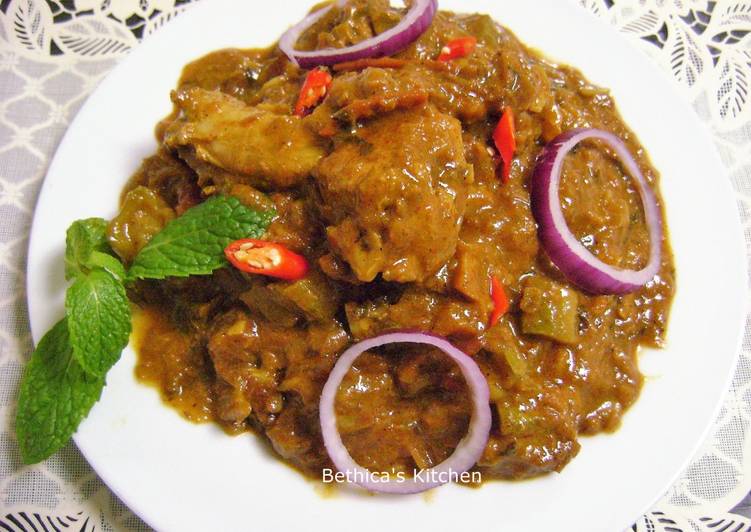 Turai Chicken (Chicken cooked with Ridge Gourd)