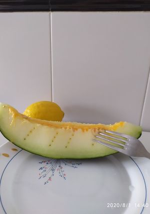 Una foto de Melón al aroma de Limón